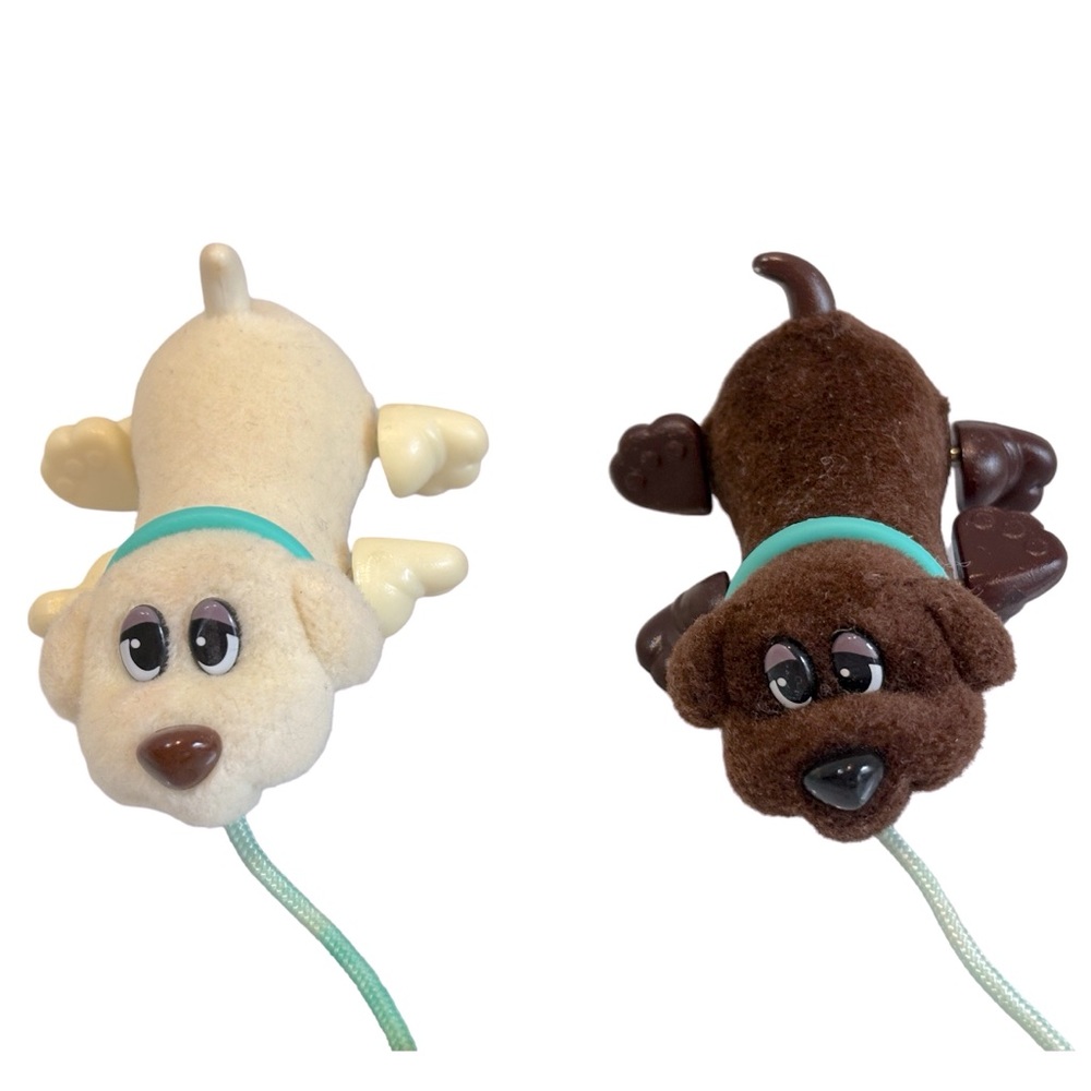 Vintage 1996 Pound Puppies Mini‎ Walk On Leash Toys